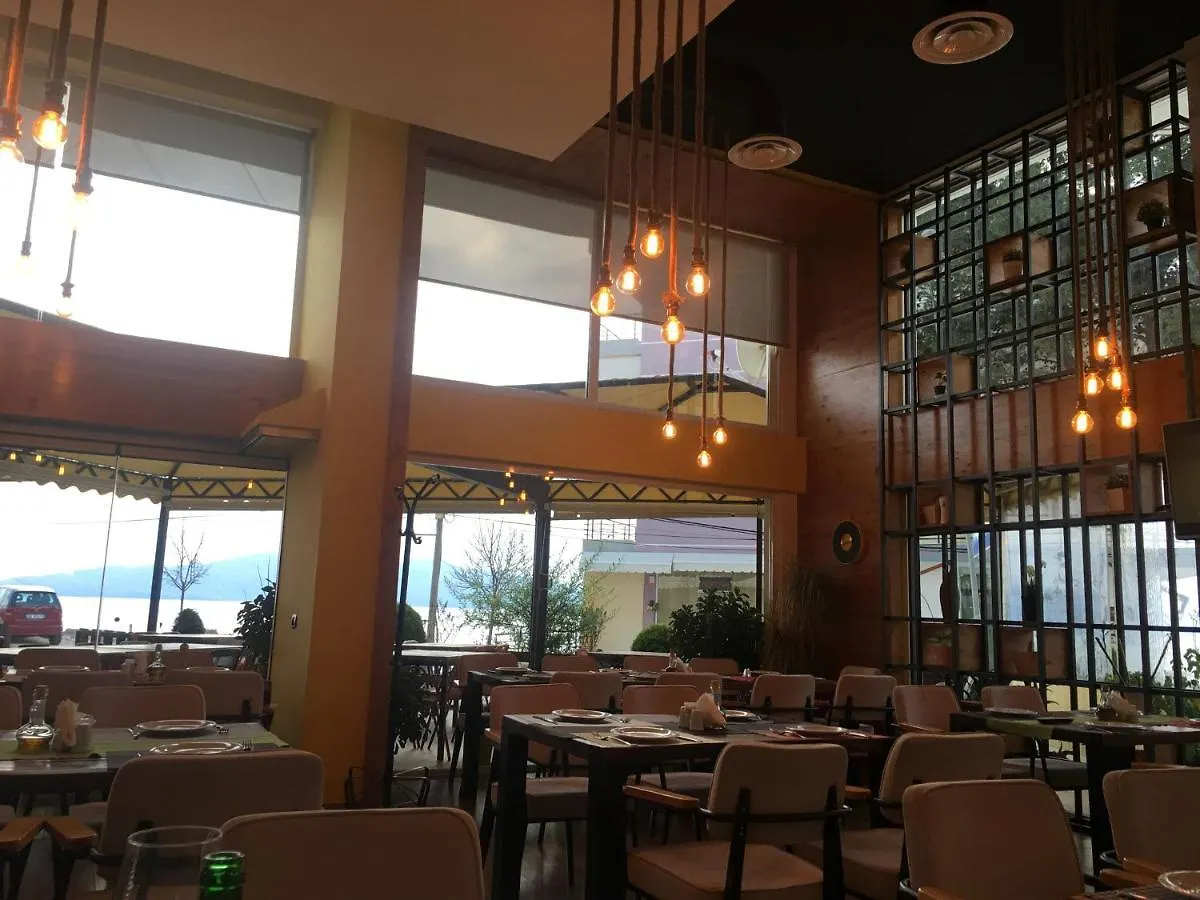 Royal Apartment Luxury Holiday For Queen And King Sarandë