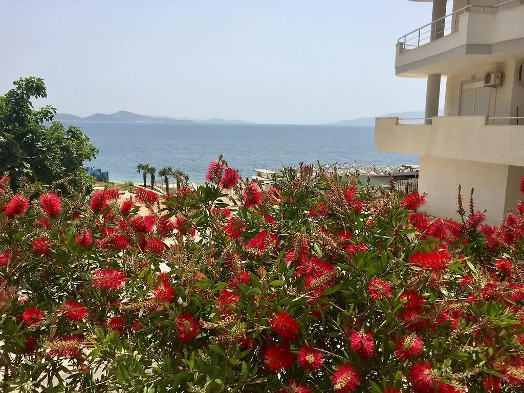 Royal Apartment Luxury Holiday For Queen And King Sarandë